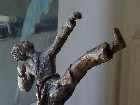 Galerie Karate 2018 Bronze 28x22x7cm.jpg anzeigen.